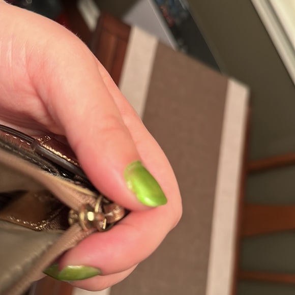 Coach patchwork gold crossbody - Picture 6 of 14